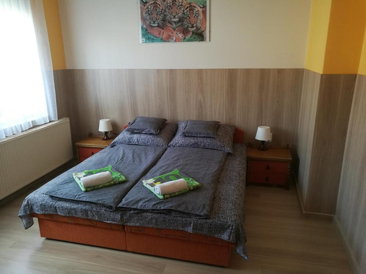 Apartment Revesz Harkany Ngoại thất bức ảnh