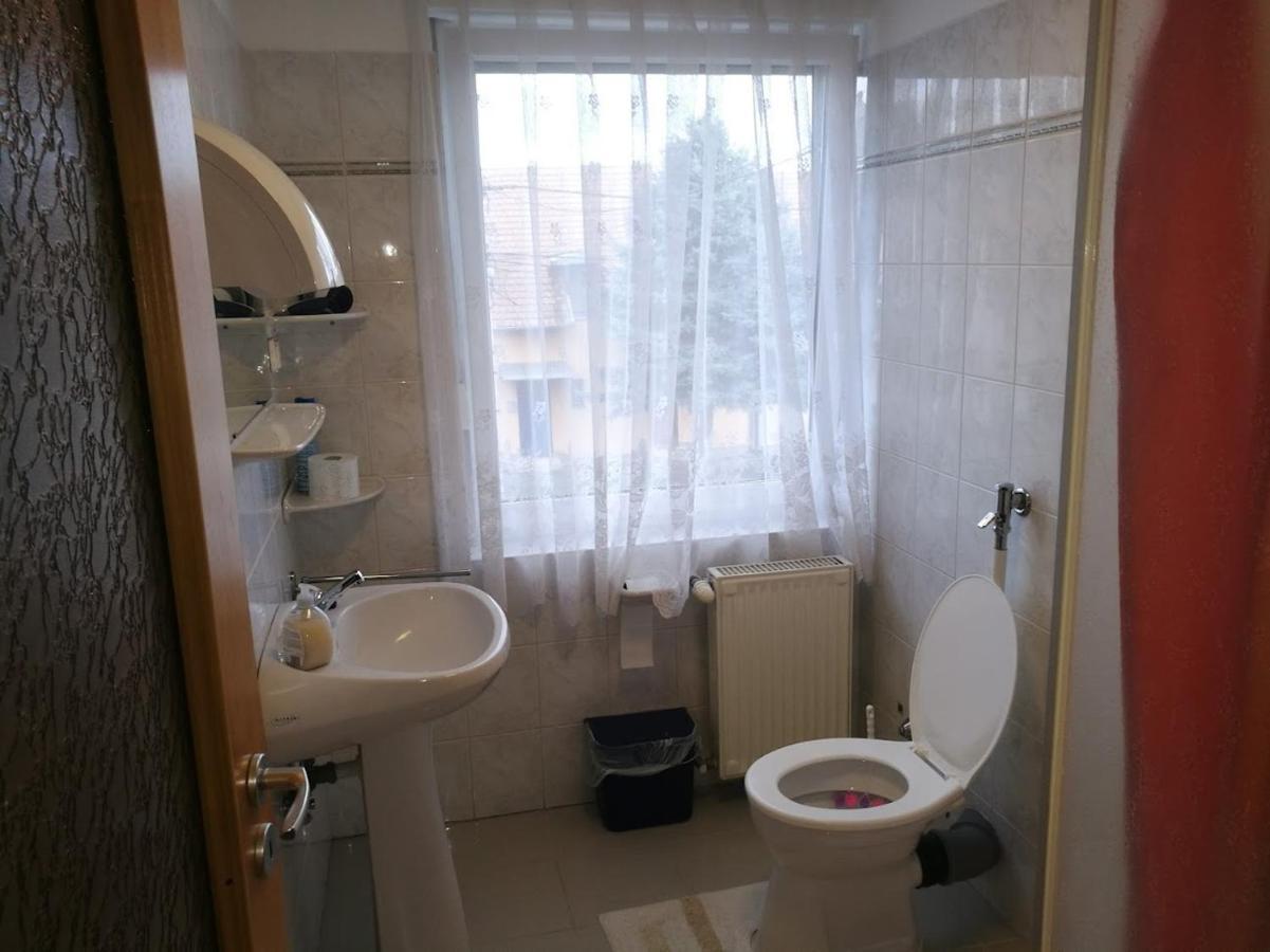 Apartment Revesz Harkany Ngoại thất bức ảnh