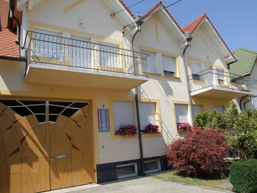 Apartment Revesz Harkany Ngoại thất bức ảnh
